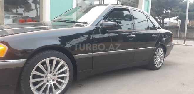 Mercedes C 230 2000, 202,560 km - 2.3 l - Bakı
