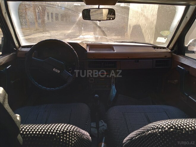 Moskvich 2141 1989, 300,000 km - 1.6 l - Gəncə