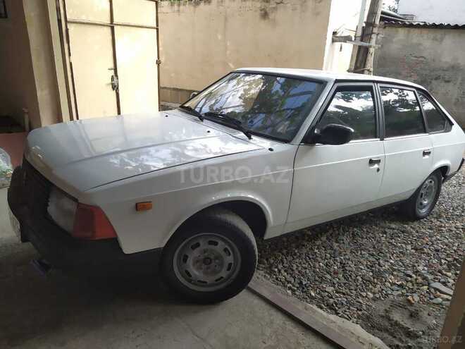 Moskvich 2141 1989, 300,000 km - 1.6 l - Gəncə