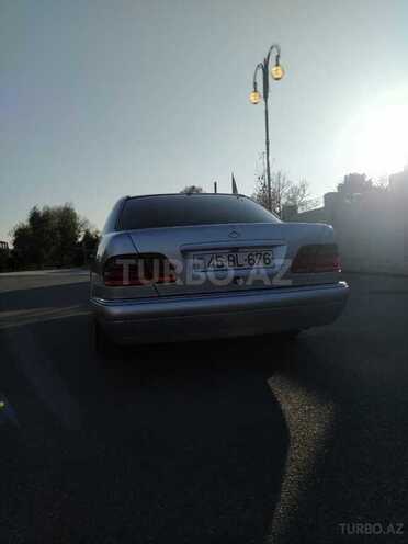 Mercedes E 230 1995, 322,090 km - 2.3 l - Mingəçevir