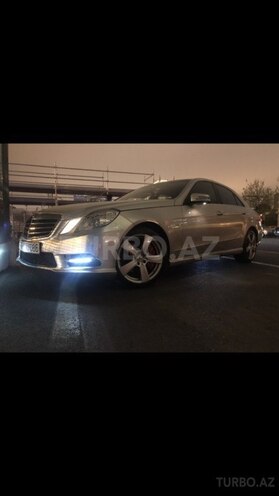 Mercedes E 350 2010, 110,000 km - 3.5 l - Bakı