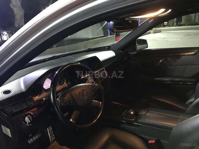 Mercedes E 350 2010, 110,000 km - 3.5 l - Bakı