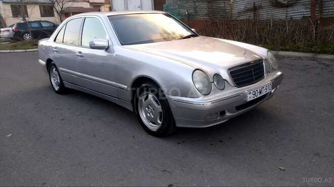 Mercedes E 280 1999, 229,321 km - 2.8 l - Bakı