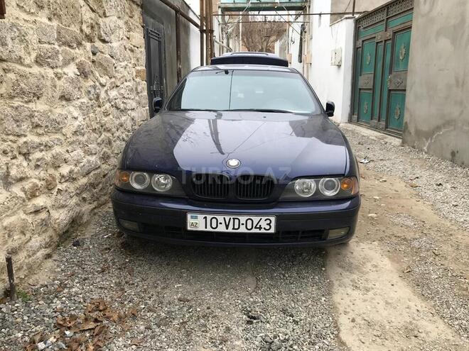 BMW 528 1998, 330,000 km - 2.8 l - Bakı