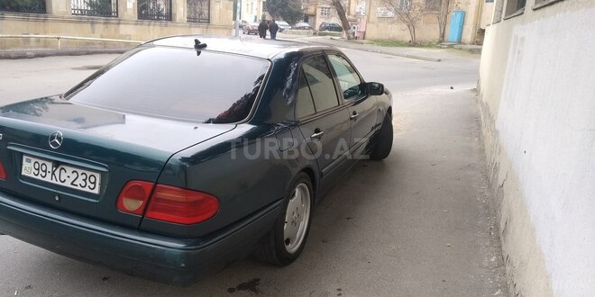 Mercedes E 230 1996, 589,000 km - 2.3 л - Bakı