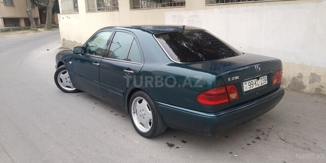 Mercedes E 230 1996, 589,000 km - 2.3 л - Bakı