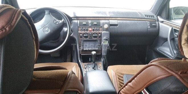 Mercedes E 230 1996, 589,000 km - 2.3 л - Bakı