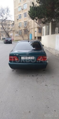 Mercedes E 230 1996, 589,000 km - 2.3 л - Bakı