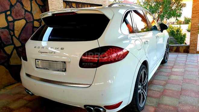 Porsche Cayenne GTS 2013, 130,000 km - 4.8 l - Bakı