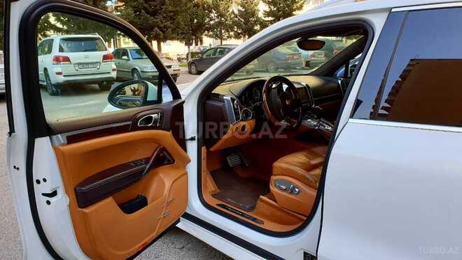Porsche Cayenne GTS 2013, 130,000 km - 4.8 l - Bakı
