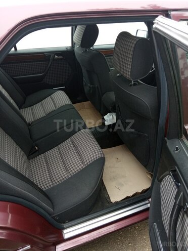 Mercedes E 200 1991, 228,150 km - 2.0 л - Sumqayıt