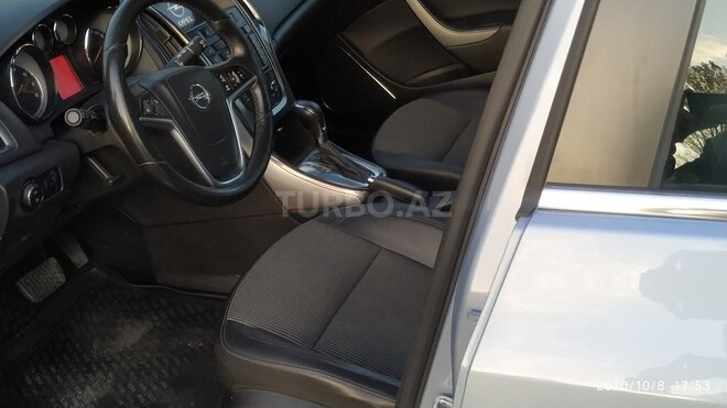 Opel Astra 2012, 122,000 km - 1.6 l - Şəki