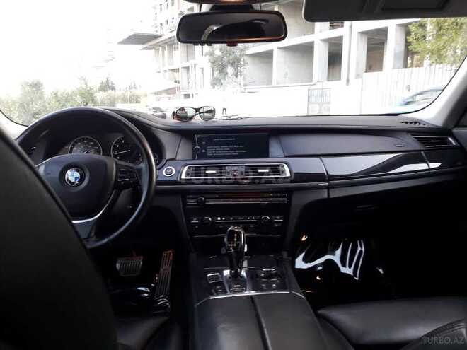 BMW 750 2010, 130,000 km - 4.4 л - Bakı