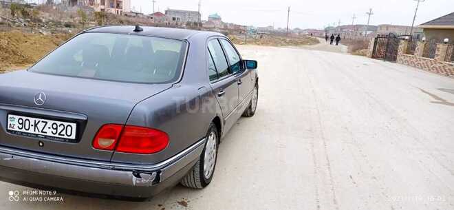 Mercedes E 280 1997, 351,000 km - 2.8 l - Bakı