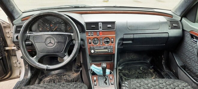 Mercedes C 220 1995, 360,000 km - 2.2 л - Bakı