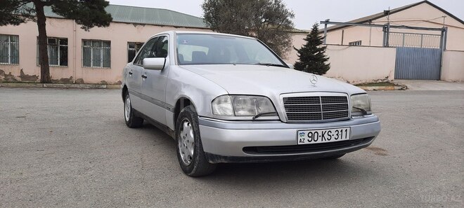 Mercedes C 220 1995, 360,000 km - 2.2 л - Bakı