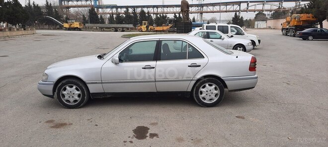 Mercedes C 220 1995, 360,000 km - 2.2 л - Bakı