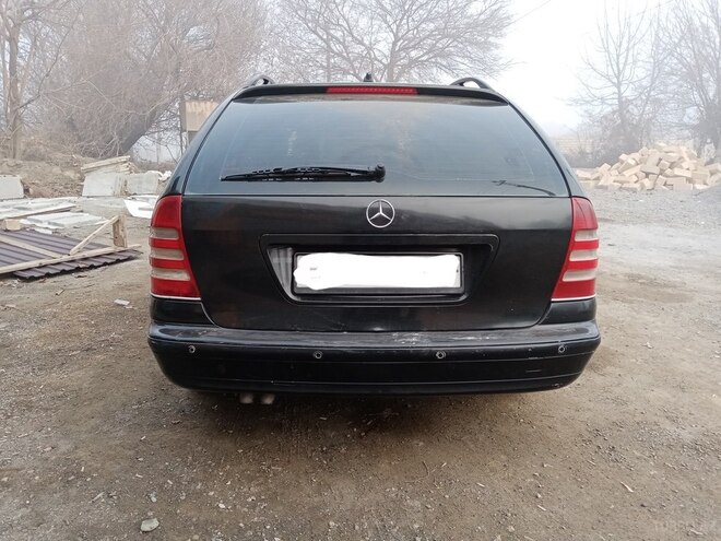 Mercedes C 220 2006, 417,000 km - 2.2 л - Goranboy