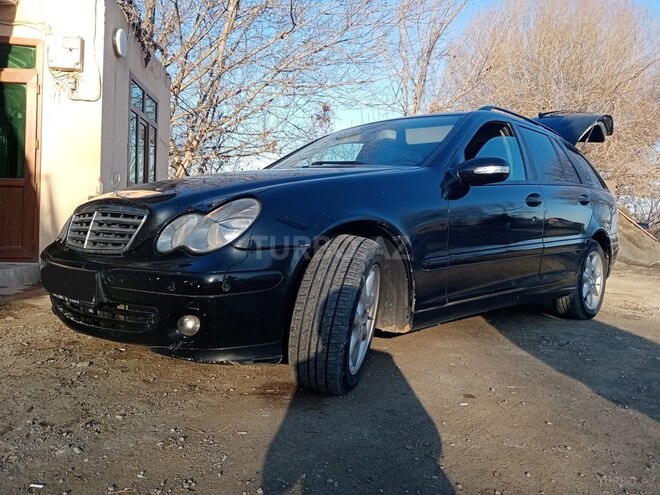 Mercedes C 220 2006, 417,000 km - 2.2 л - Goranboy