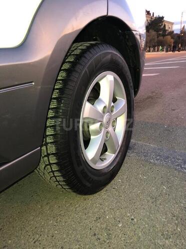 Kia Sorento 2006, 275,000 km - 2.5 l - Bakı