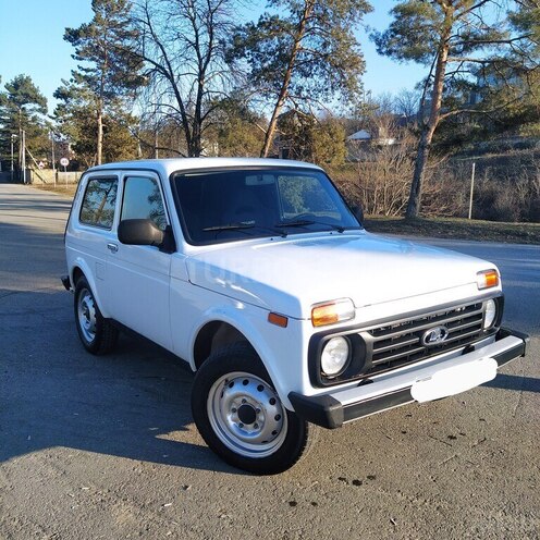 LADA (VAZ) Niva 2013, 115,000 km - 1.7 l - Quba