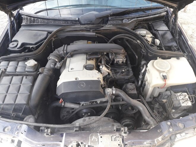 Mercedes C 200 1999, 304,229 km - 2.0 л - Bakı