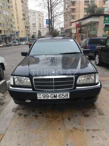 Mercedes C 220 1999, 298,000 km - 2.2 l - Bakı