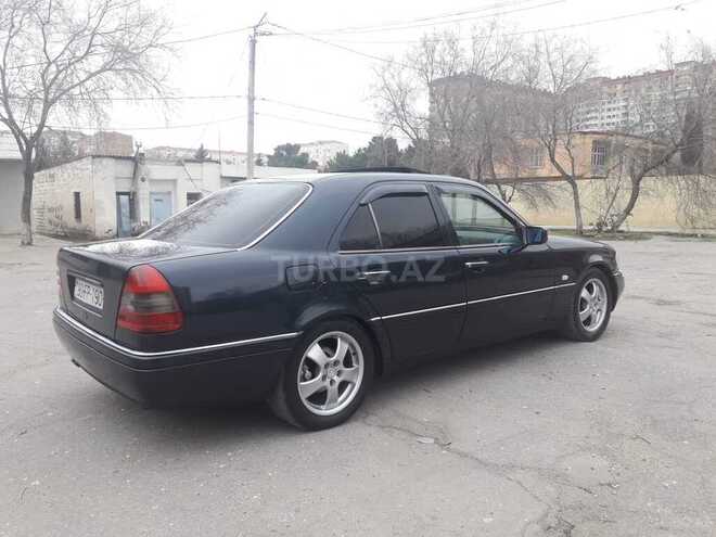 Mercedes C 220 1996, 254,000 km - 2.2 l - Sumqayıt