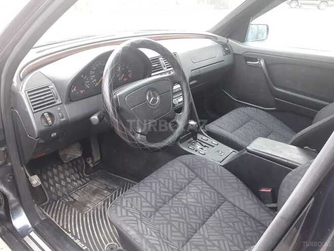 Mercedes C 220 1996, 254,000 km - 2.2 l - Sumqayıt