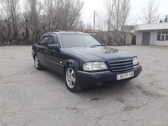 Mercedes C 220 1996, 254,000 km - 2.2 l - Sumqayıt