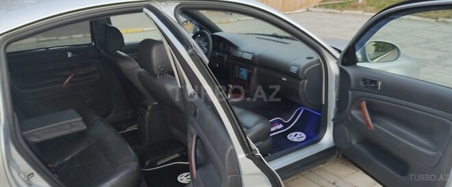 Volkswagen Passat 2004, 168,000 km - 1.8 l - Bakı