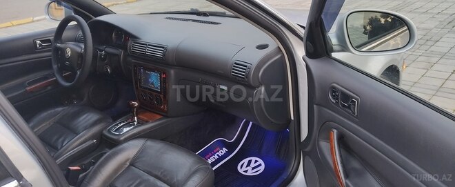 Volkswagen Passat 2004, 168,000 km - 1.8 l - Bakı