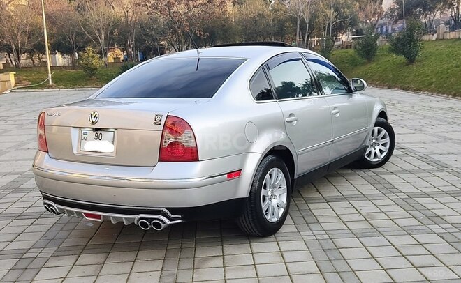 Volkswagen Passat 2004, 168,000 km - 1.8 l - Bakı