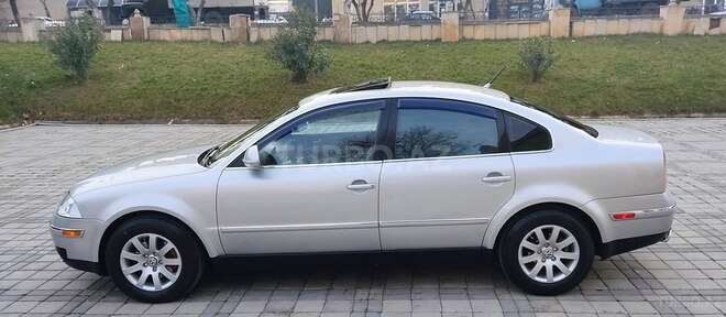 Volkswagen Passat 2004, 168,000 km - 1.8 l - Bakı
