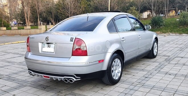Volkswagen Passat 2004, 168,000 km - 1.8 l - Bakı