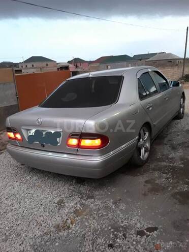 Mercedes E 230 1996, 405,000 km - 2.3 l - Bakı