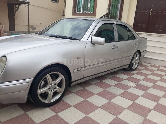 Mercedes E 230 1996, 405,000 km - 2.3 l - Bakı