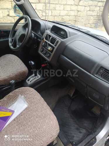 Mitsubishi Pajero io 2001, 300,000 km - 2.0 l - Bakı