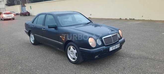 Mercedes E 230 1996, 156,000 km - 2.3 l - Sumqayıt