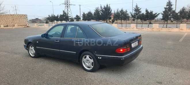 Mercedes E 230 1996, 156,000 km - 2.3 l - Sumqayıt