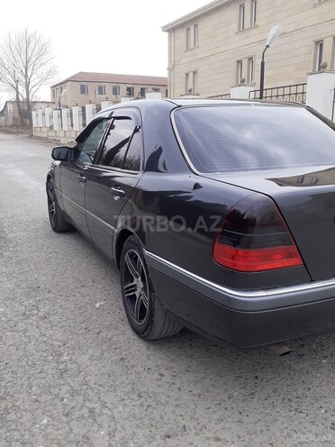 Mercedes C 180 1997, 286,000 km - 1.8 л - Gəncə