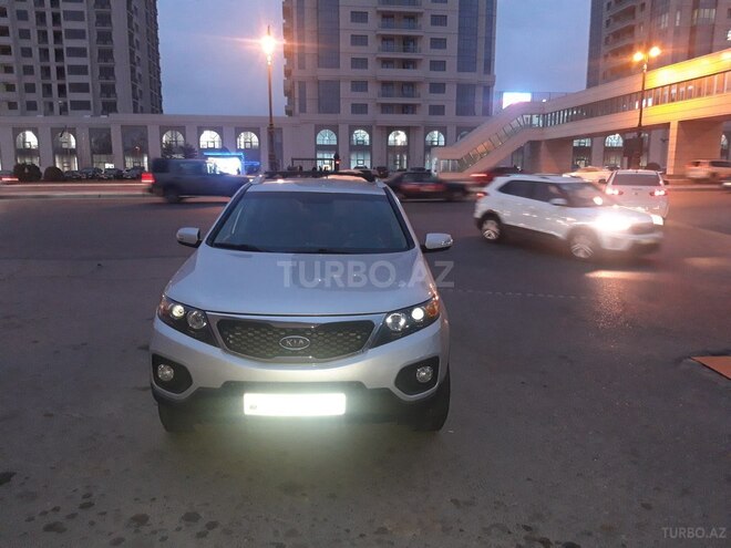 Kia Sorento 2010, 105,585 km - 2.4 л - Bakı
