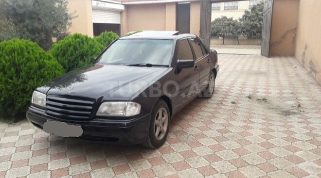Mercedes C 220 1995, 247,000 km - 2.2 l - Bakı