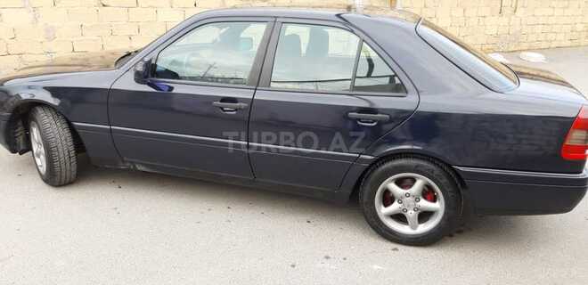 Mercedes C 220 1995, 247,000 km - 2.2 l - Bakı