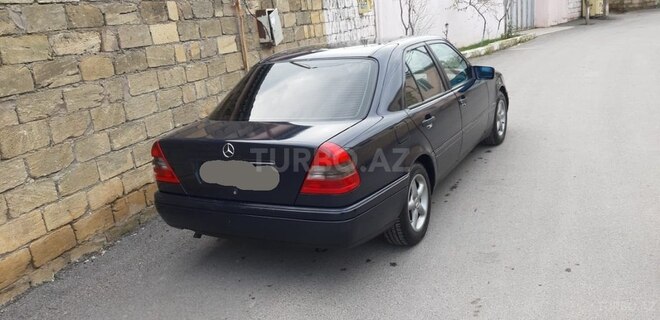 Mercedes C 220 1995, 247,000 km - 2.2 l - Bakı