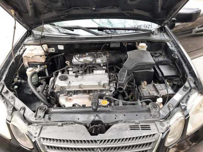 Mitsubishi Airtrek 2002, 227,000 km - 2.0 л - Bakı