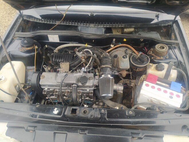 LADA (VAZ) 2115 2007, 385,489 km - 1.5 l - Salyan