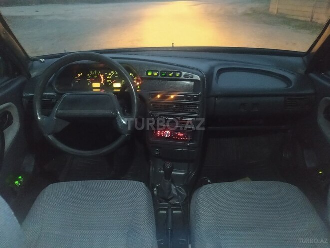 LADA (VAZ) 2115 2007, 385,489 km - 1.5 l - Salyan