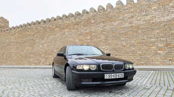 BMW 735 2001, 275,000 km - 3.5 l - Bakı