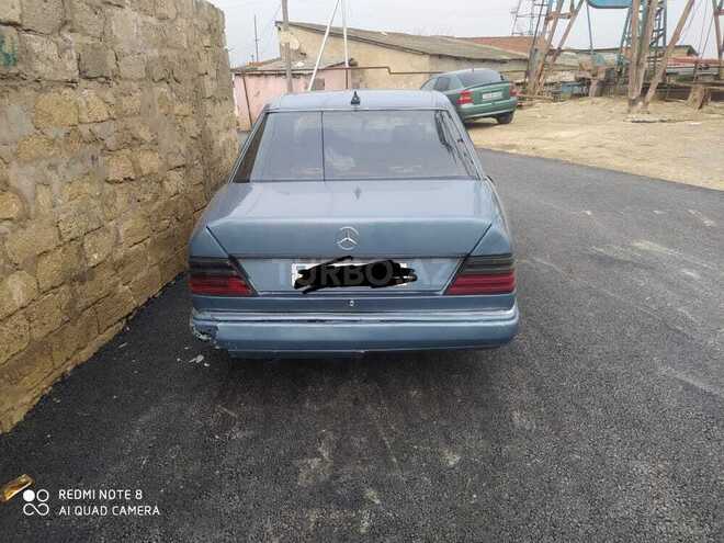 Mercedes E 200 1987, 560,000 km - 2.0 л - Bakı